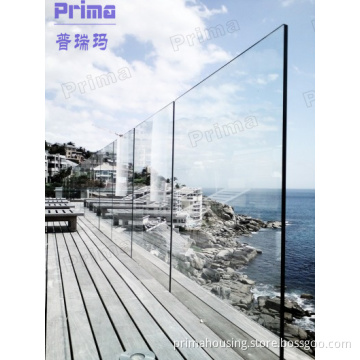 Outdoor Durable Tempered Glass Railing Fixed in Wood Terrace